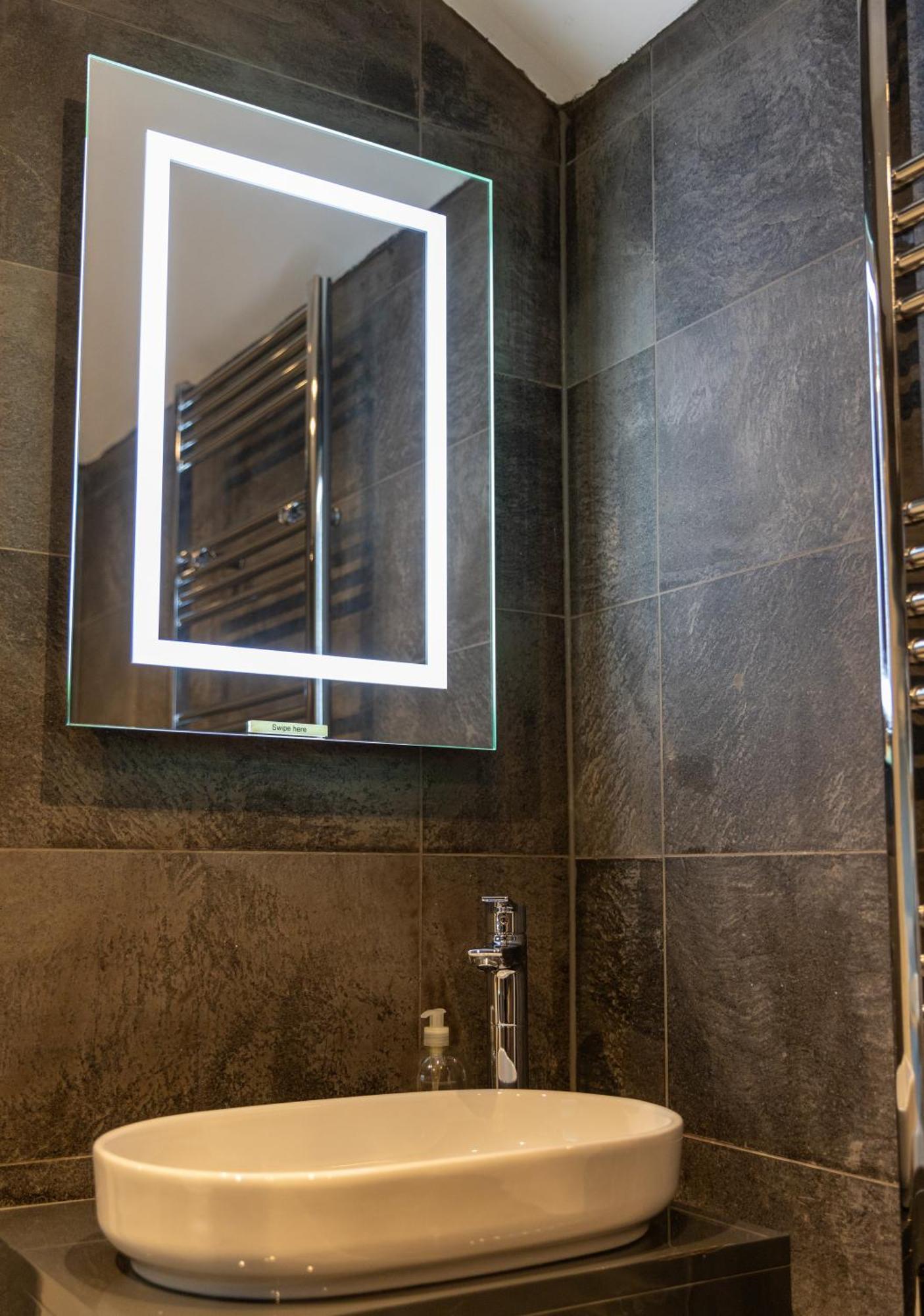 The Lower Buck Inn Клітеро Екстер'єр фото