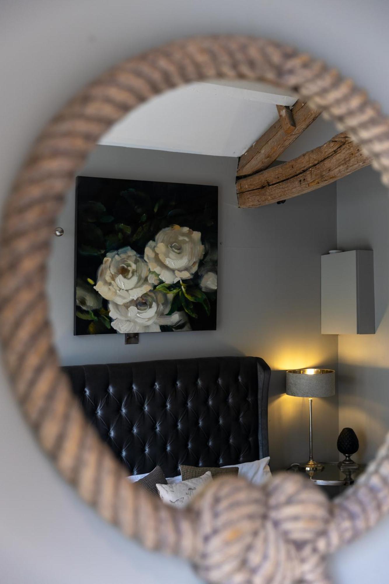 The Lower Buck Inn Клітеро Екстер'єр фото