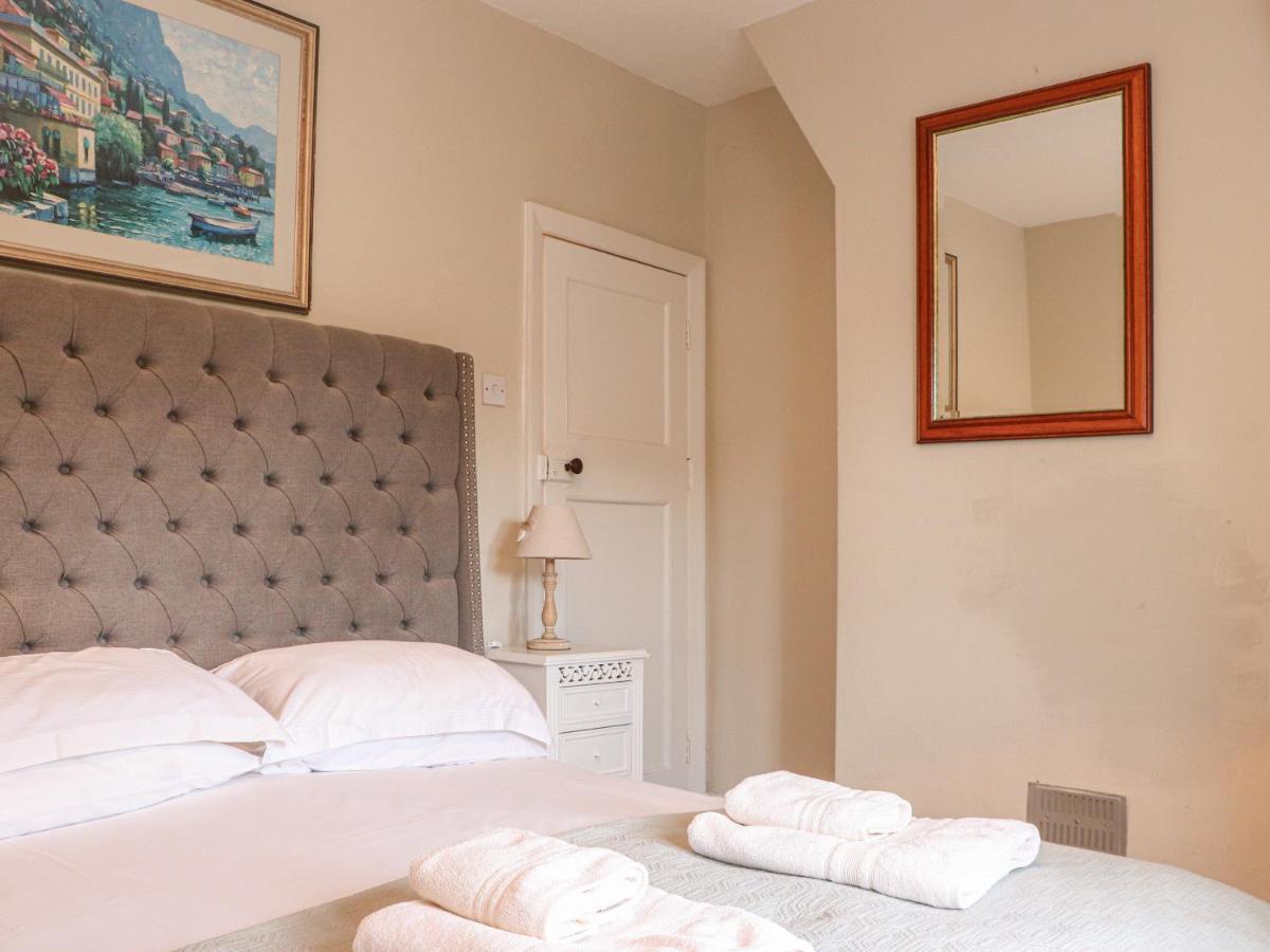 The Lower Buck Inn Клітеро Екстер'єр фото